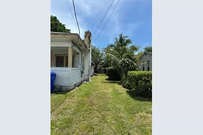 3566 Thomas Ave, Miami, FL 33133 - Photo 5