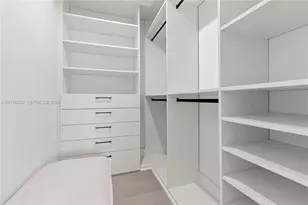 10 NW 100th St, Miami Shores, FL 33150 - Photo 11