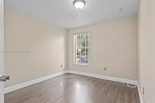 9 E 4th St, Hialeah, FL 33010 - Photo 9