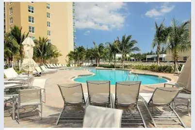 3330 NE 190th St #1816, Aventura, FL 33180 - Photo 31