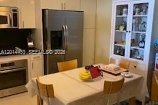 3330 NE 190th St, Aventura, FL 33180 - Photo 9