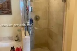 3300 NE 190th St, Aventura, FL 33180 - Photo 9