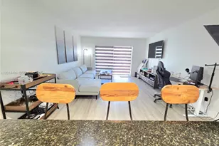 7477 SW 82nd St, Miami, FL 33143 - Photo 1