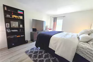 7477 SW 82nd St, Miami, FL 33143 - Photo 9