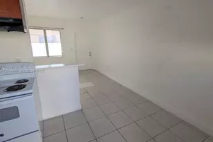 1270 NE 139th St, North Miami, FL 33161 - Photo 3