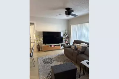 5025 Wiles Rd #105, Coconut Creek, FL 33073 - Photo 3