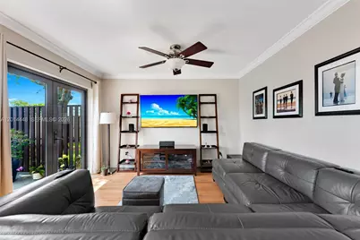 10335 SW 137th Ct, Miami, FL 33186 - Photo 11