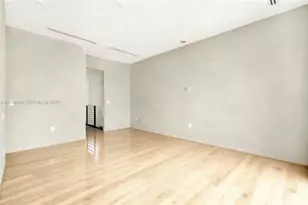 1501 SW 21st St, Miami, FL 33145 - Photo 9