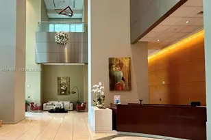 300 S Biscayne Blvd, Miami, FL 33131 - Photo 27