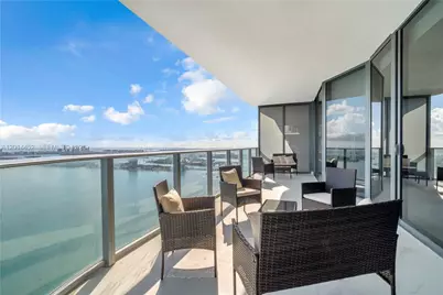 24th St Street 700 NE #4501, Miami, FL 33137 - Photo 1