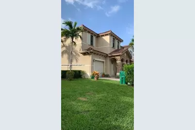 8879 SW 227th Ter, Cutler Bay, FL 33190 - Photo 3