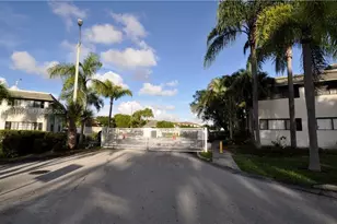 20680 NE 4th Ct, Miami, FL 33179 - Photo 5