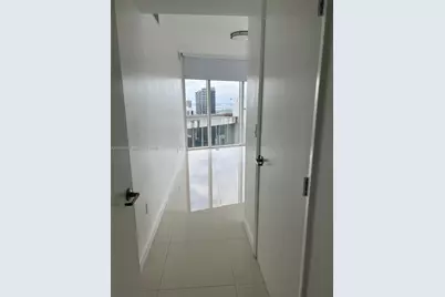 475 Brickell Ave #5508, Miami, FL 33131 - Photo 3