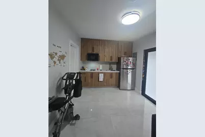801 NW 35th Ave #0, Miami, FL 33125 - Photo 5