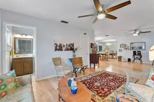 2638 E Gately Dr E, West Palm Beach, FL 33415 - Photo 17