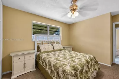 9261 SW 55th St, Cooper City, FL 33328 - Photo 9