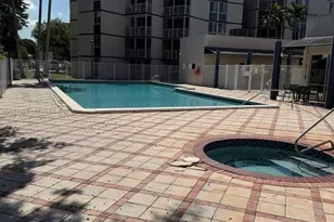 6955 NW 186th St, Hialeah, FL 33015 - Photo 27