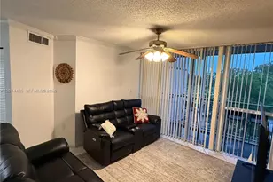 6955 NW 186th St, Hialeah, FL 33015 - Photo 9