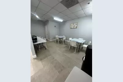900 W 49th St, Hialeah, FL 33012 - Photo 9