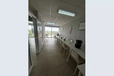 900 W 49th St, Hialeah, FL 33012 - Photo 5
