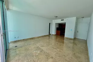 1331 Brickell Bay Dr, Miami, FL 33131 - Photo 9