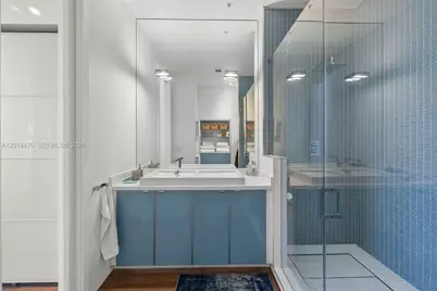 2001 Meridian Ave #404, Miami Beach, FL 33139 - Photo 15