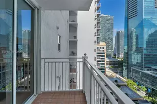 185 SE 14th Terrace, Miami, FL 33131 - Photo 17
