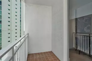 185 SE 14th Terrace, Miami, FL 33131 - Photo 15
