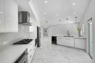 711 Sunset Dr, Coral Gables, FL 33143 - Photo 15