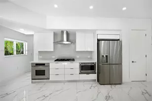 711 Sunset Dr, Coral Gables, FL 33143 - Photo 11