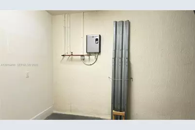 3469 W 106th St, Hialeah, FL 33018 - Photo 37