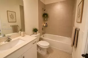 3469 W 106th St, Hialeah, FL 33018 - Photo 33