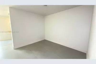 3469 W 106th St, Hialeah, FL 33018 - Photo 13