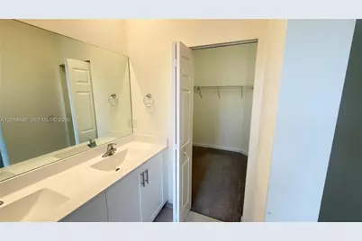 3469 W 106th St, Hialeah, FL 33018 - Photo 29