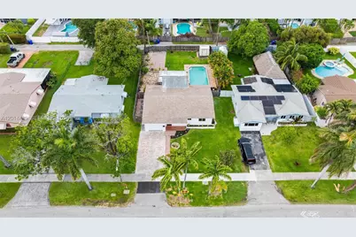 1419 Harding St, Hollywood, FL 33020 - Photo 19
