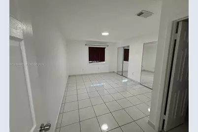 2212 W 74th St #201-28, Hialeah, FL 33016 - Photo 7