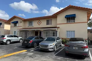 2212 W 74th St, Hialeah, FL 33016 - Photo 15