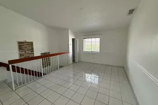 2212 W 74th St, Hialeah, FL 33016 - Photo 9