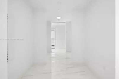 300 Biscayne Blvd Way #3801, Miami, FL 33131 - Photo 15
