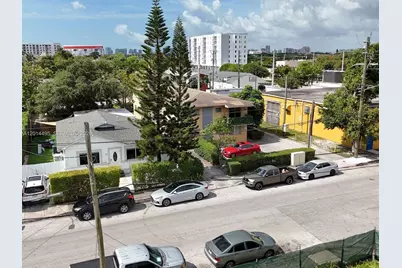 2141 SW 3rd St, Miami, FL 33135 - Photo 9