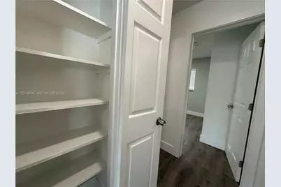 3660 NE 11th Ave #5, Oakland Park, FL 33334 - Photo 17