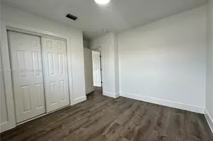3660 NE 11th Ave, Oakland Park, FL 33334 - Photo 27