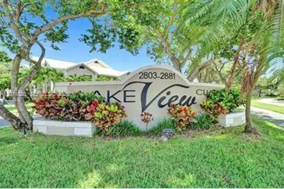 2871 N Oakland Forest Dr #210, Oakland Park, FL 33309 - Photo 5