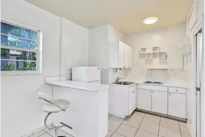 2420 SW 16th St, Miami, FL 33145 - Photo 33