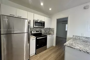1413 N Dixie Hwy, Fort Lauderdale, FL 33304 - Photo 3