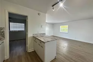 1413 N Dixie Hwy, Fort Lauderdale, FL 33304 - Photo 9