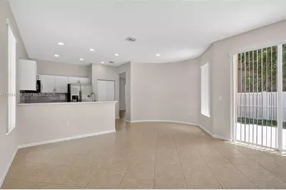 16398 SW 27th St, Miramar, FL 33027 - Photo 19