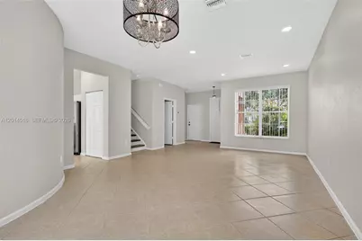 16398 SW 27th St, Miramar, FL 33027 - Photo 9
