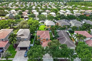 16398 SW 27th St, Miramar, FL 33027 - Photo 47