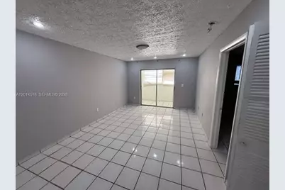 6055 W 19th Ave #215, Hialeah, FL 33012 - Photo 5